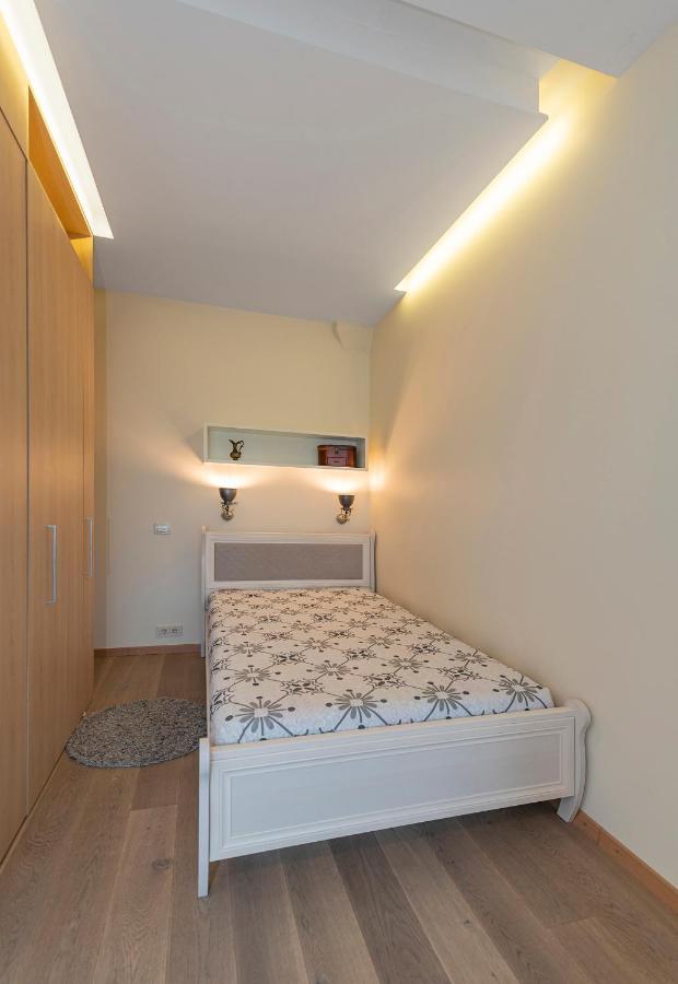 Deluxe River View Apartment By Polo Apartment Kowno Zewnętrze zdjęcie